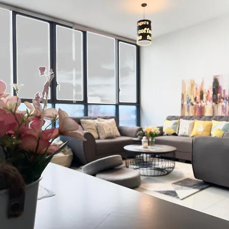 Kl Gateway 2B2B Cozy Apartment Kuala Lumpur Exterior photo